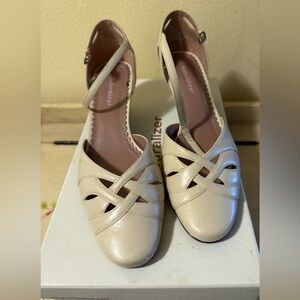 Naturalizer Women's Winter White Strappy Heels Annika Winter White